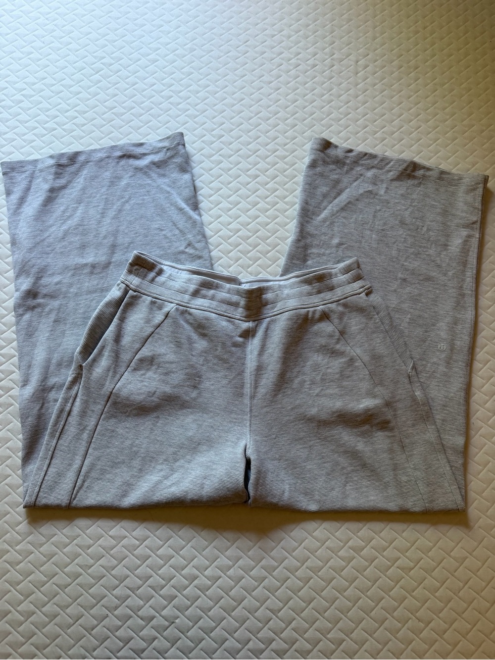 lululemon athletica scuba wide leg pants